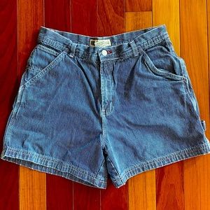 railroad stripe shorts 💙